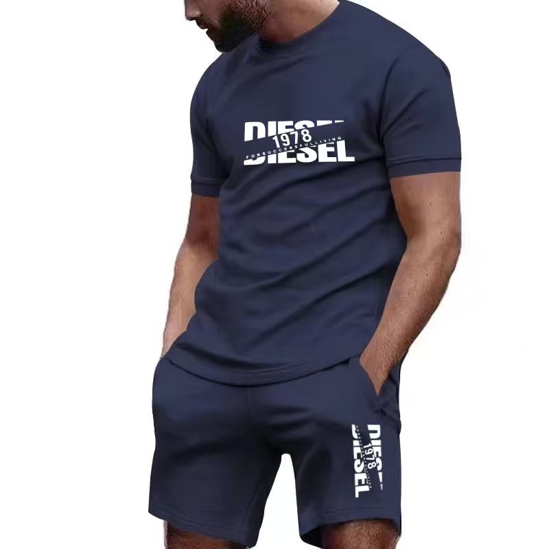 Setelan kaos dan celana pendek - Running Gear Men ulasan dan harga